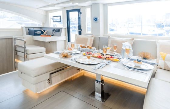 Catamaran Leopard 51 15.5m