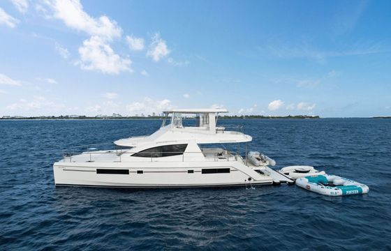 Catamaran Leopard 51 15.5m