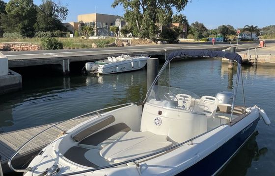 Motorboat Jeanneau Cap Camarat 6.25 150hp