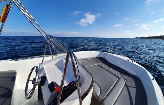 Boat without licence  mareti 4,5 15hp