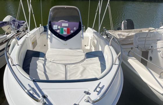 Boat without licence Blumar Syros 19 40hp