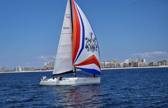 Sailboat Beneteau First 18m