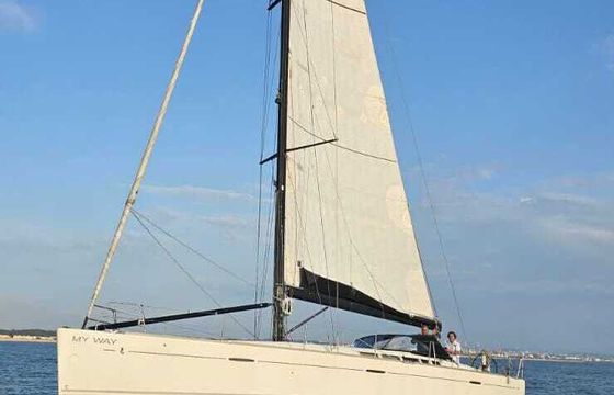 Sailboat Beneteau First 18m