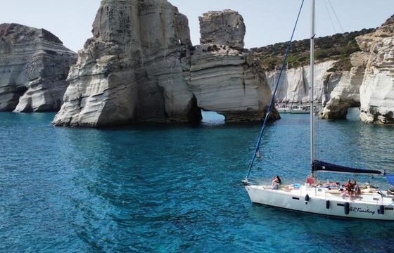 Sailboat Beneteau Oceanis 430 13.11m