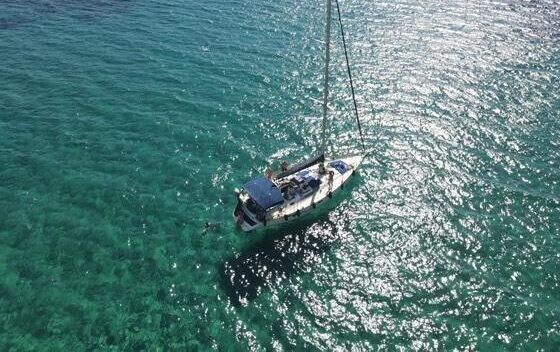 Sailboat Beneteau Oceanis 430 13.11m