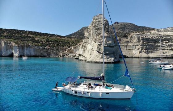 Sailboat Beneteau Oceanis 430 13.11m