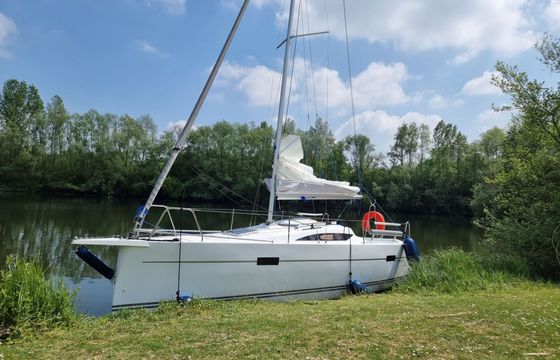 Sailboat Viko S21 6.5m