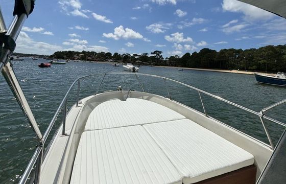 Motorboat Boston Whaler Outrage 22 225hp