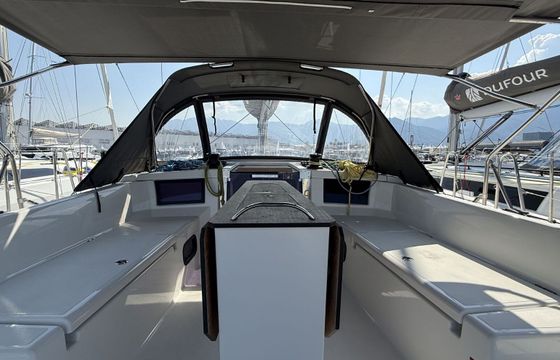 Sailboat Dufour 44-4 cabins 13m