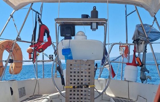 Sailboat COMAR YACHT COMET 1050 11.1m