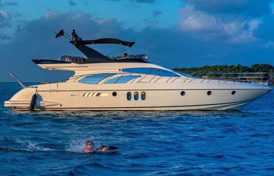 Motor yacht Sealine T60 1600hp