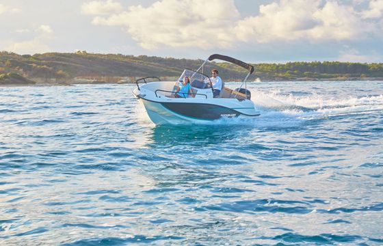 Motorboat Quicksilver Activ 605 Open 150hp