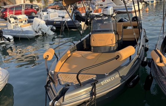 Motorboat Karel Paxos 30hp