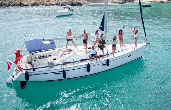 Sailboat Bavaria Cruiser 42 13m