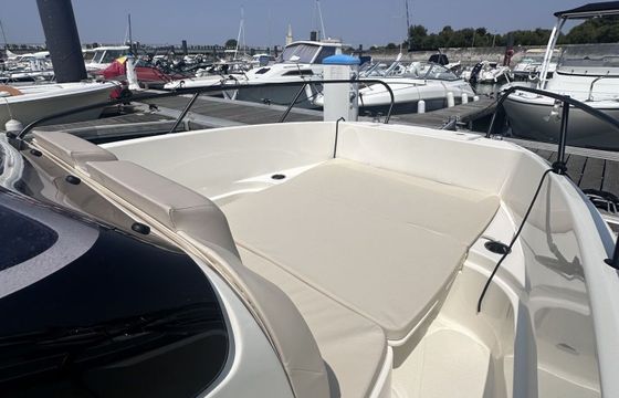 Motorboat Quicksilver 705 Open 150hp
