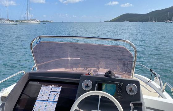 Motorboat Beneteau Flyer 6.6 200hp