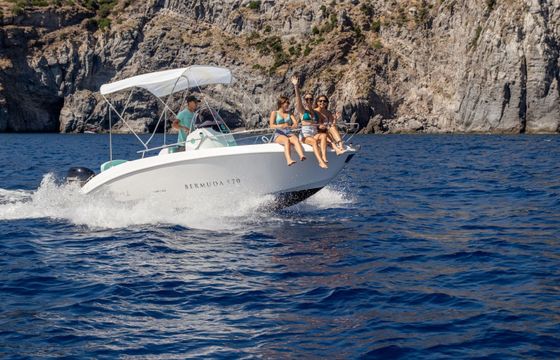 Boat without licence  Romar BERMUDA 570 40hp