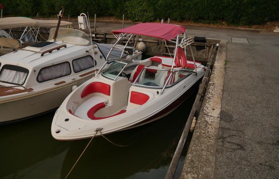 Motorboat Sea Ray 205 Sport 250hp