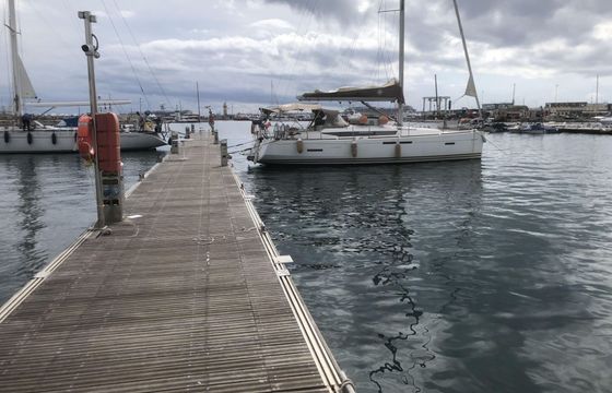 Sailboat Jeanneau SUN ODYSSEY 409 12.2m