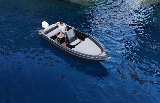 Boat without licence  BLACK BOAT LICENSE FREE 60hp