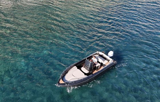 Boat without licence  BLACK BOAT LICENSE FREE 60hp