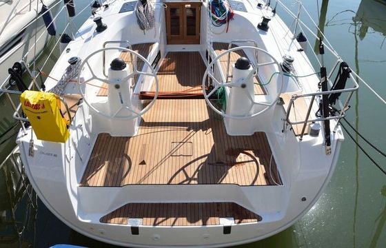 Sailboat BAVARIA 40 Cruiser Sport 12.35m