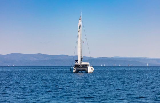Catamaran LAGOON 40 11.74m