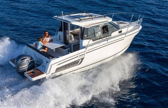 Motorboat Jeanneau Merry Fisher 755 200hp