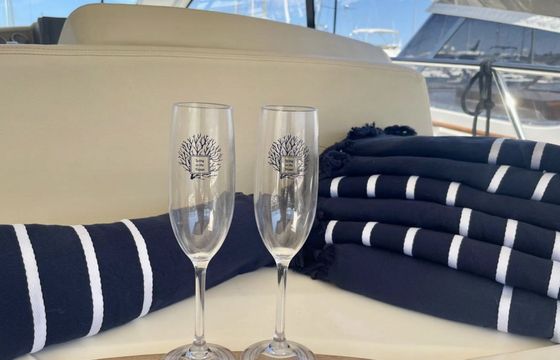 Motor yacht Prestige 38S 600hp