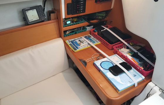 Sailboat Beneteau First 25.7 7.5m