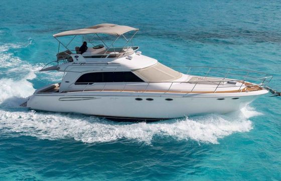 Motorboat Sea Ray Sundancer 2560hp