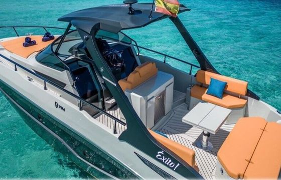Motorboat FIM Regina 340 500hp