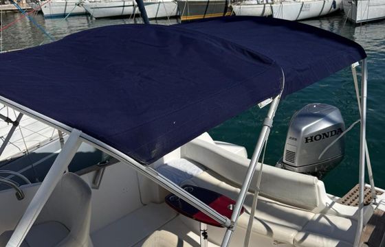 Motorboat Jeanneau Cap Camarat 755 Wa 225hp