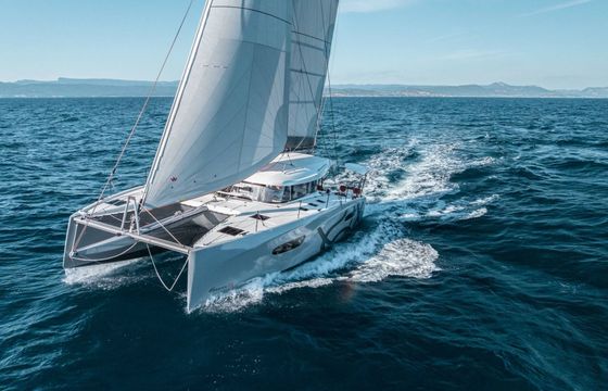 Catamaran BENETEAU EXCESS 13 13m