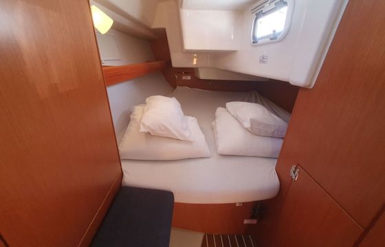 Sailboat Bavaria Bavaria Cruiser 34 10.2m