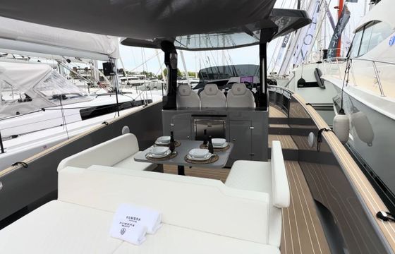 Motorboat Kumbra Yachts 34 600hp