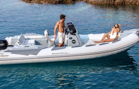 RIB Ranieri International Cayman 21 40hp