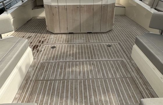 Motorboat Fiart Mare seawalker 33 260hp