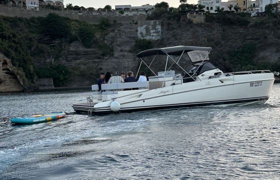 Motorboat Fiart Mare seawalker 33 260hp