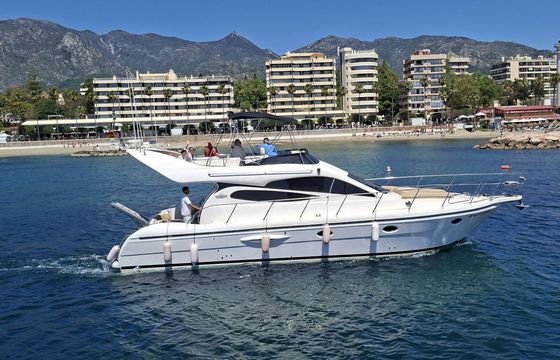 Motorboat Doqueve Majestic 46 fly 960hp