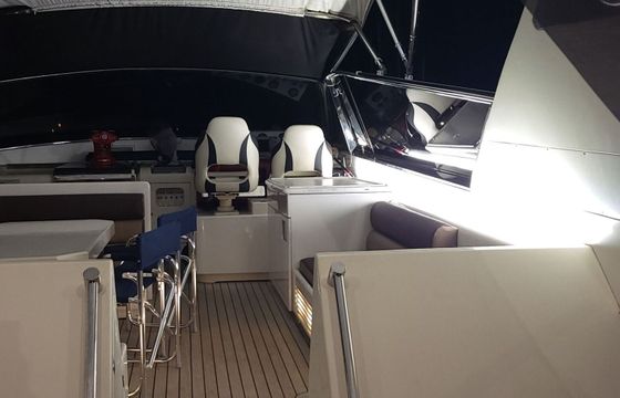 Motor yacht Arno Cantieri Léopard 23 sport 2400hp