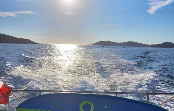 Motor yacht Arno Cantieri Léopard 23 sport 2400hp