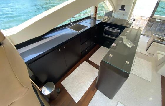 Motor yacht Schaefer 62 900hp