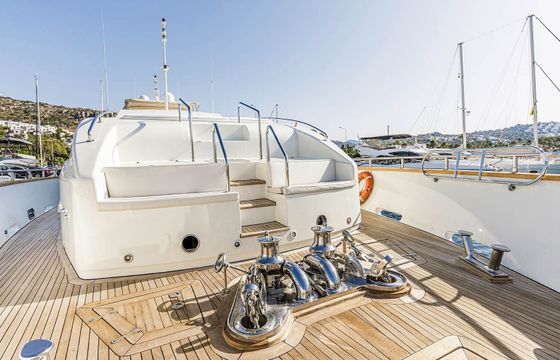 Motor yacht Falcon 115 2285hp