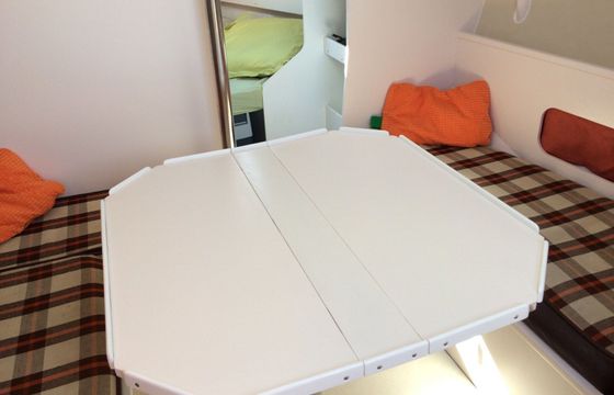 Sailboat JEANNEAU AQUILA 8.28m