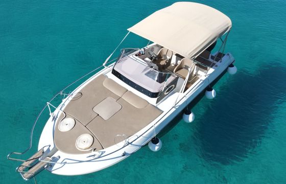 Motorboat Atlantic marine Sun Cruiser 655 175hp