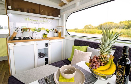 Houseboat Rollyboot MAX 8.2