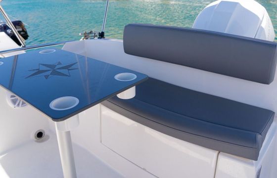 Motorboat AM Yacht EGO 600CS 115hp