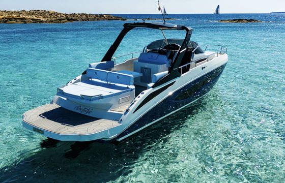 Motorboat FIM 340 450hp