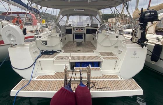 Sailboat Beneteau Oceanis 48 14.6m